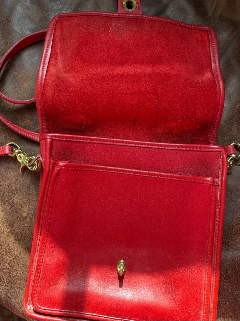 Vintage Red Coach Station bag 5130 - Picture 4 of 12